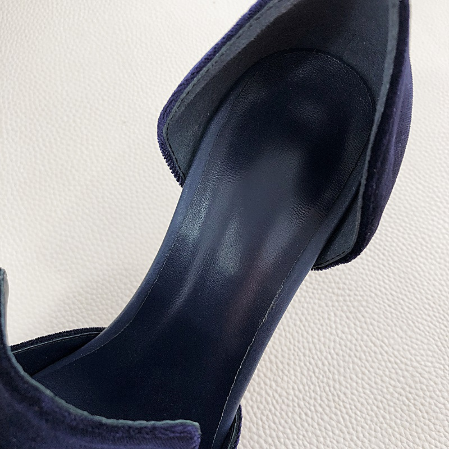 Nantes Slip On French Velvet Pumps with Bowtie - Midnight Blue