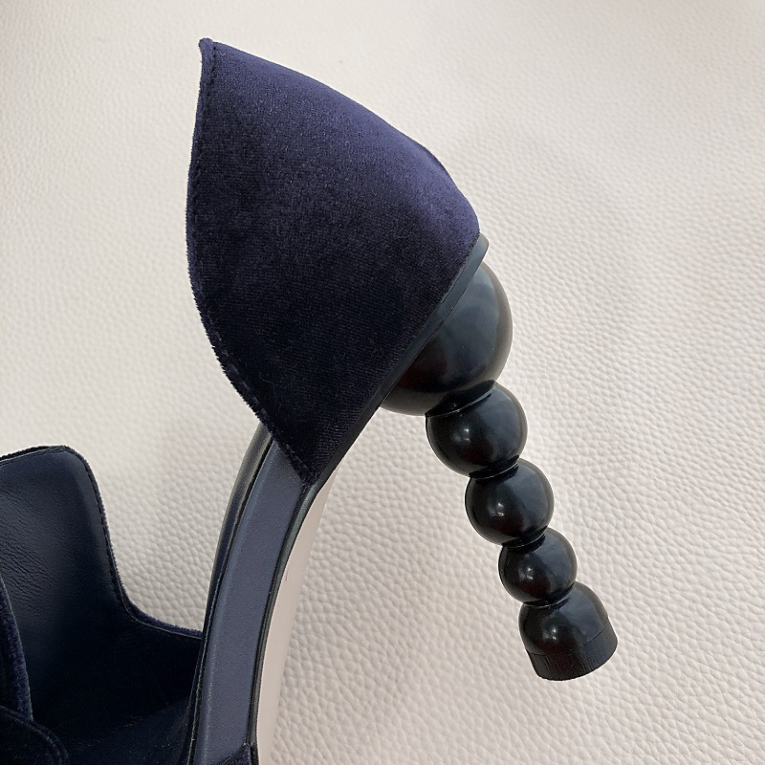 حذاء نانت سهل الارتداء من المخمل الفرنسي مع ربطة عنق - أزرق منتصف الليل