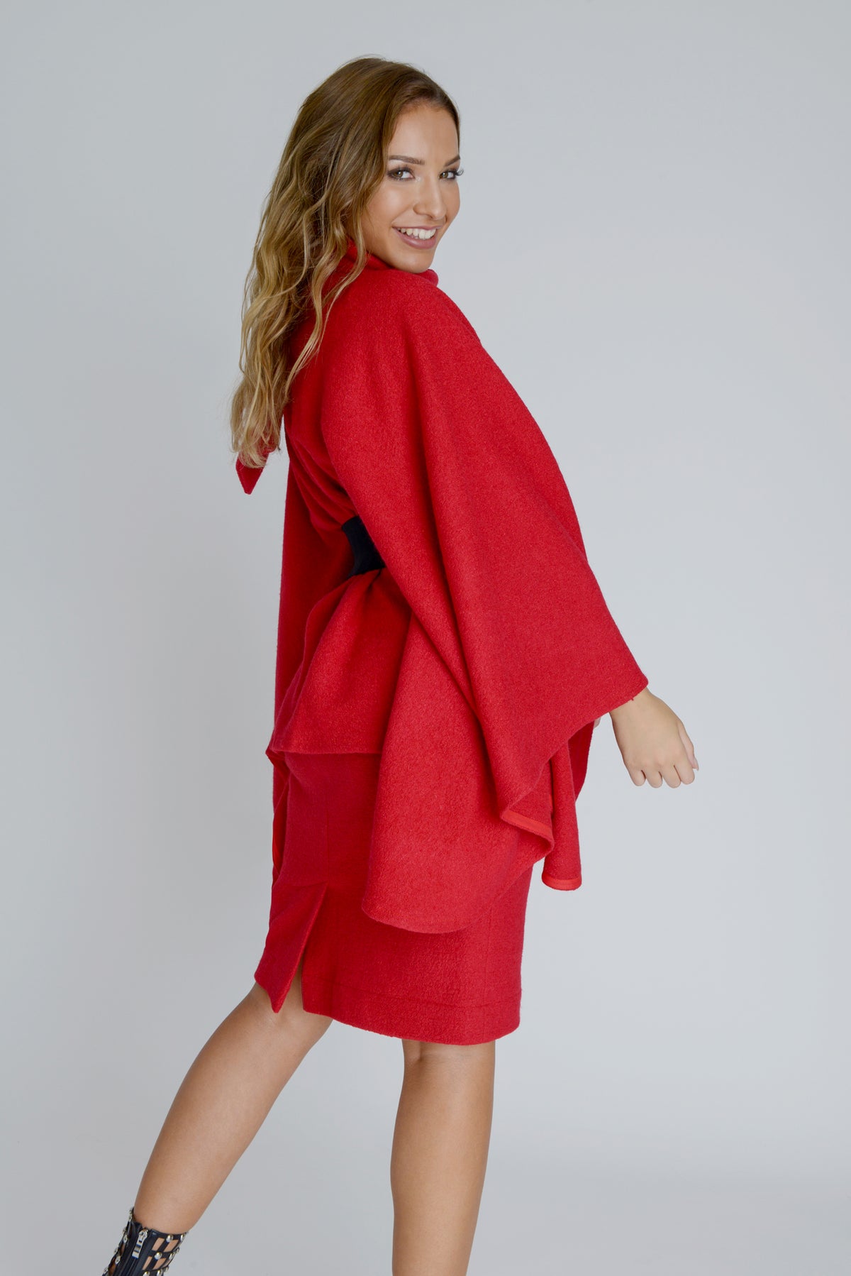 Wool Cape Coat With Elastic Bow Belt in Red