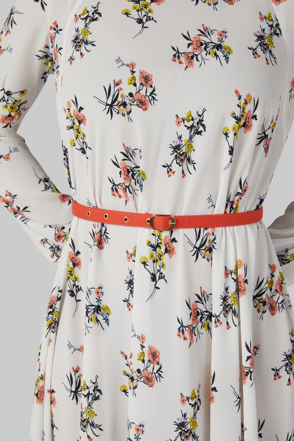 Floral Printed Crinke Chiffon Maxi Dress – Long Sleeves and Belt
