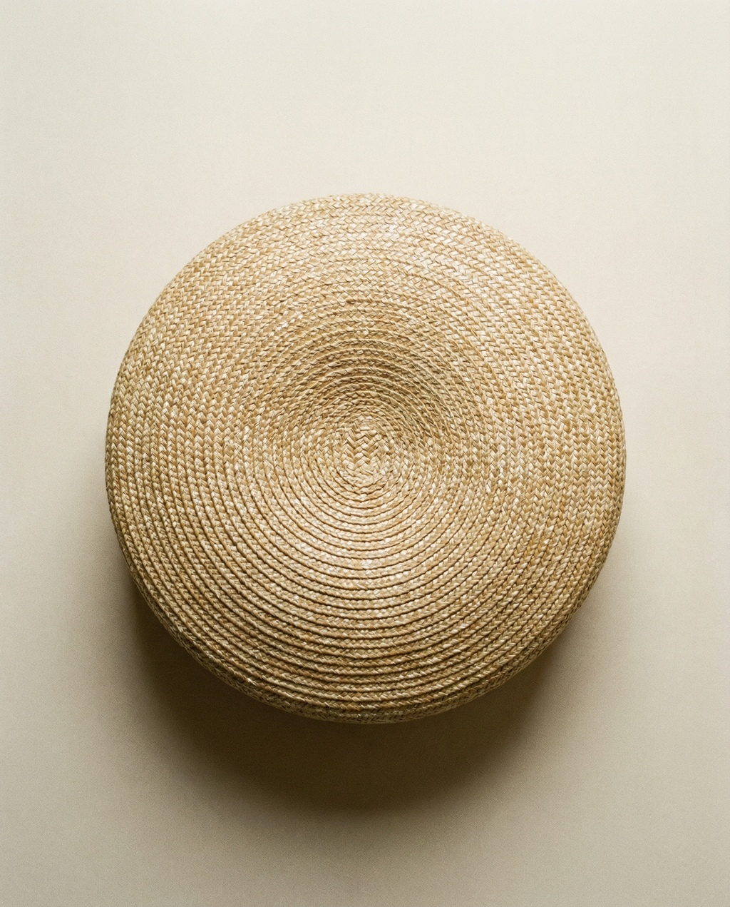 Straw Trapeze-Shaped Pillbox Hat