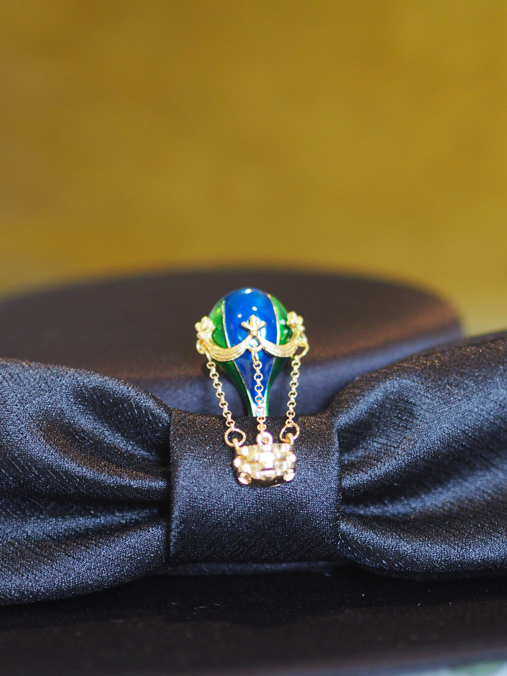 Hot Air Balloon Brooch - Blue