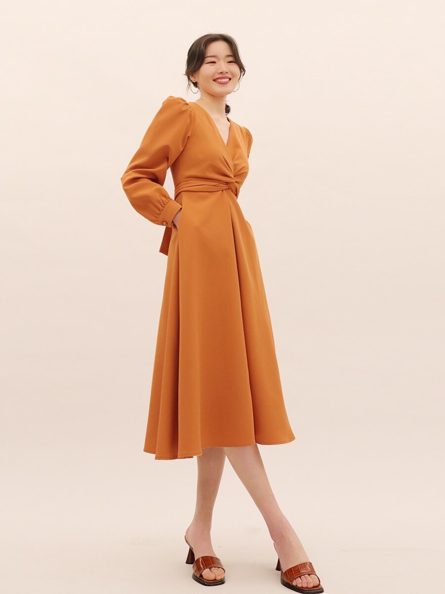 Twist V-Neck Aline Wrap Midi Multiway Dress With Long Sleeves and Pock Zalinah White London Twist V-Neck Aline Wrap Midi Multiway Dress With Long Sleeves and Pock Zalinah White London