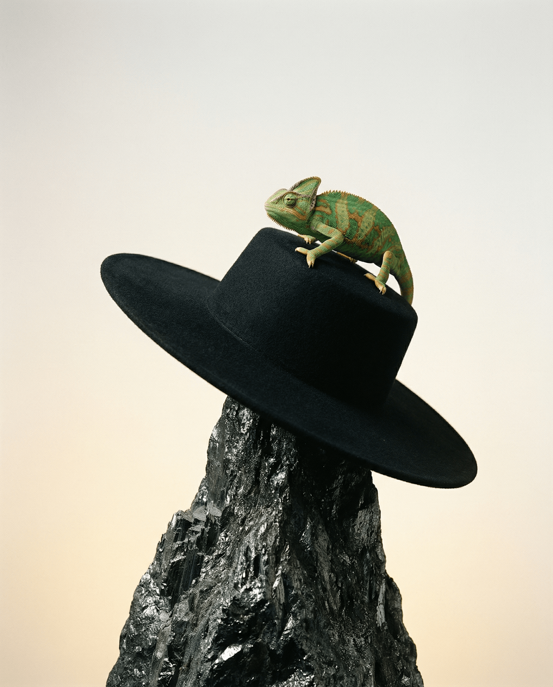 Medium Brim Boater Hat with Ties - 100% Wool