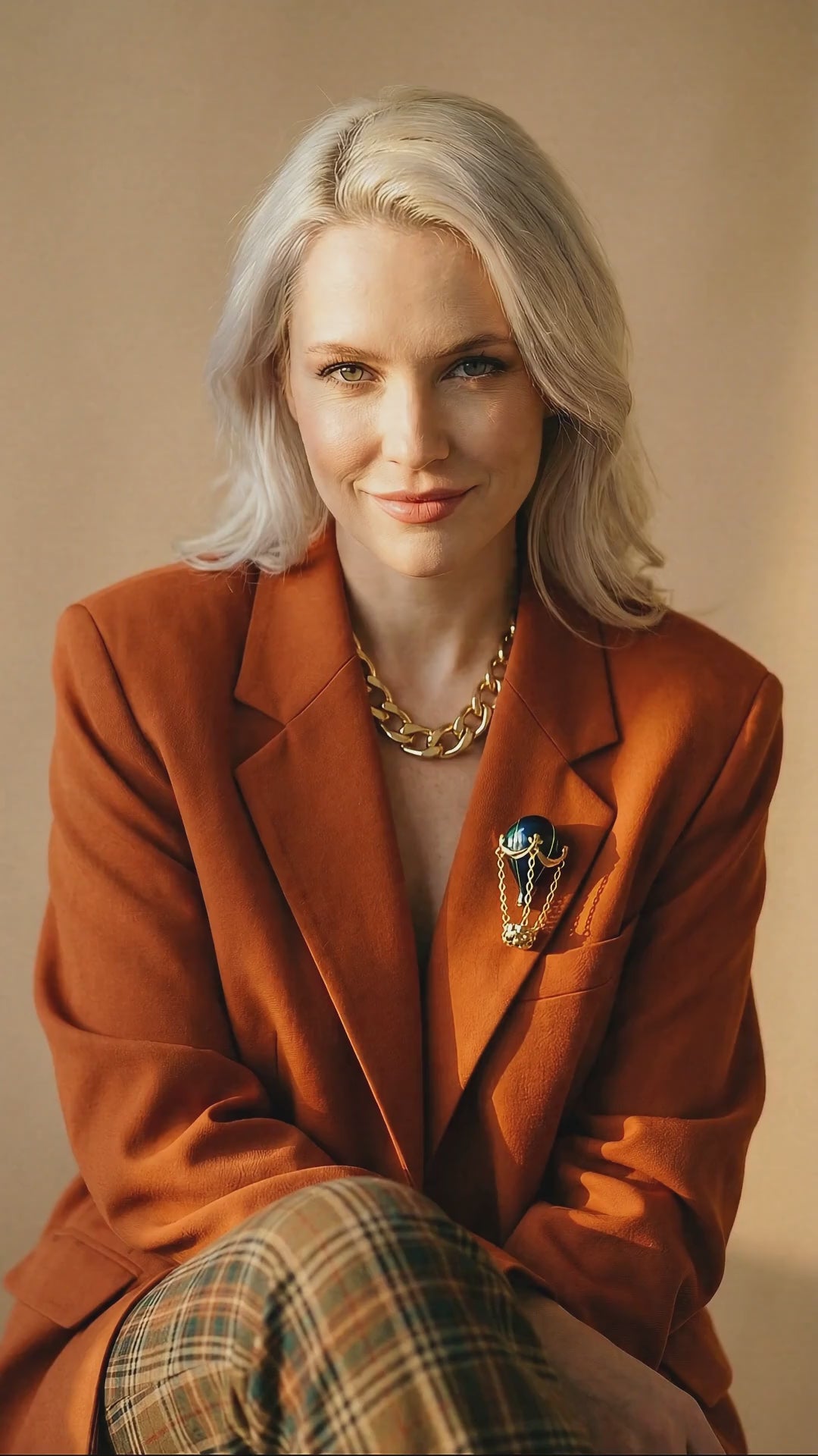 Hot Air Balloon Brooch - Red