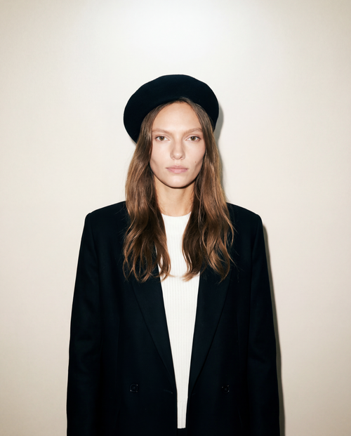 Pillbox Hat 100% Wool Trapeze Shaped