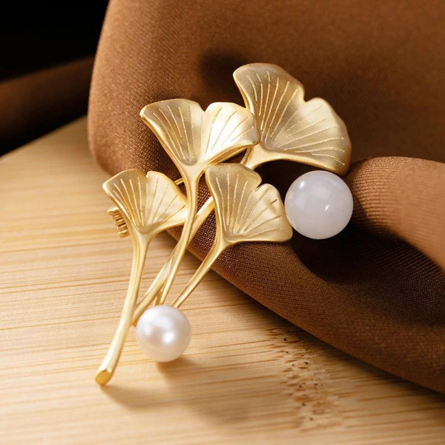 Gingko Leaf Brooch With Faux Pearls - Gold
