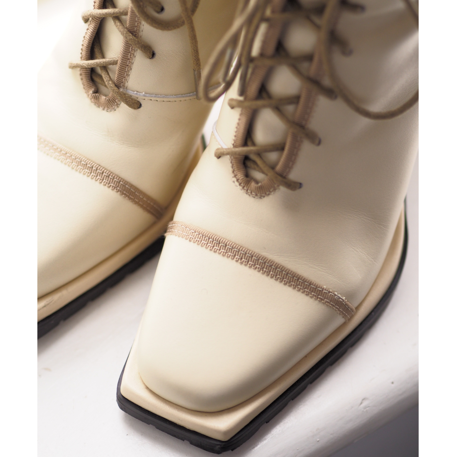 Lace Up Ankle Boots Block Heel Cream Zalinah White